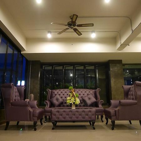 Green Garden Place Udon Thani Esterno foto